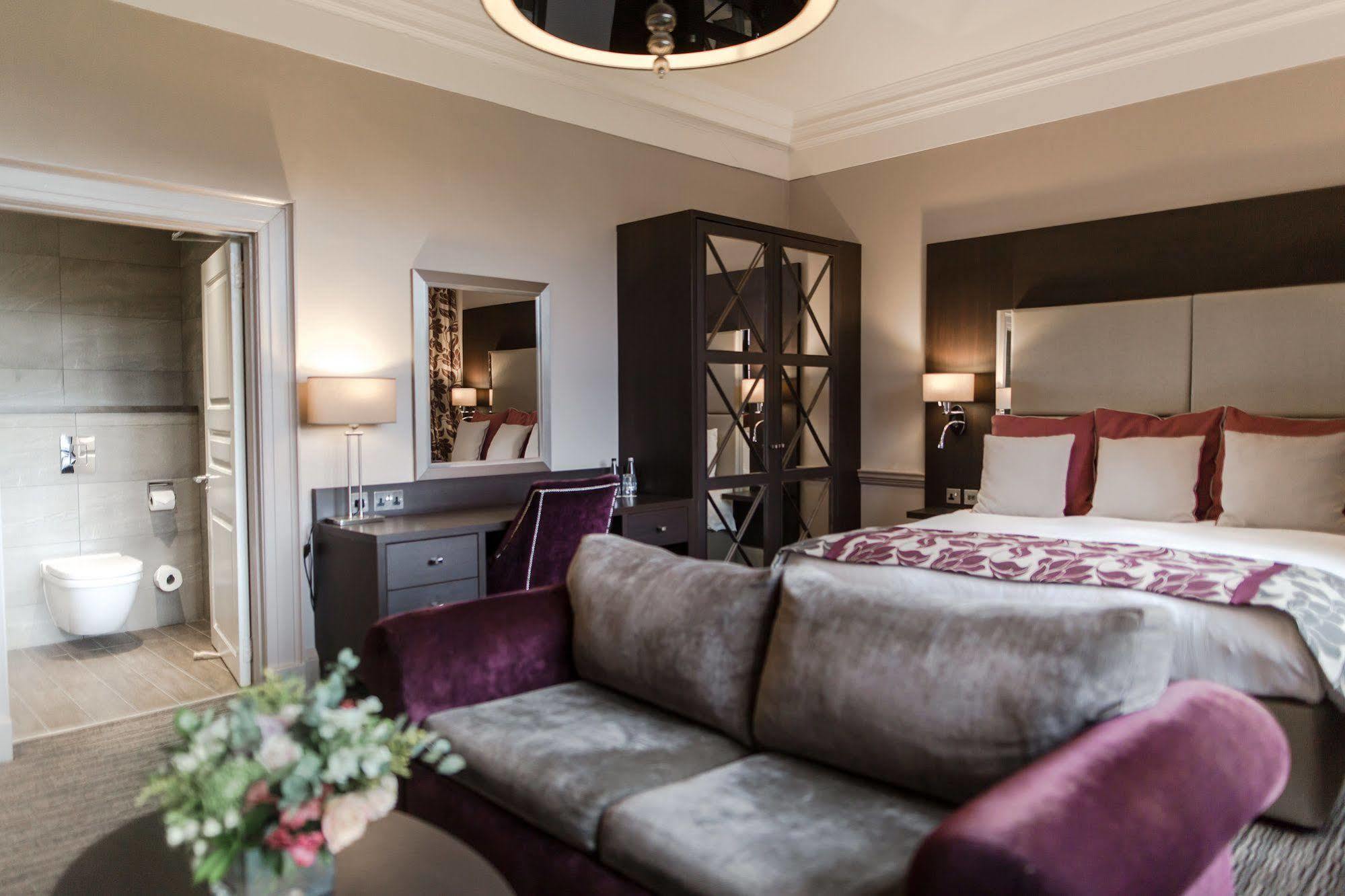 Abbey House Hotel Barrow-in-Furness Bagian luar foto