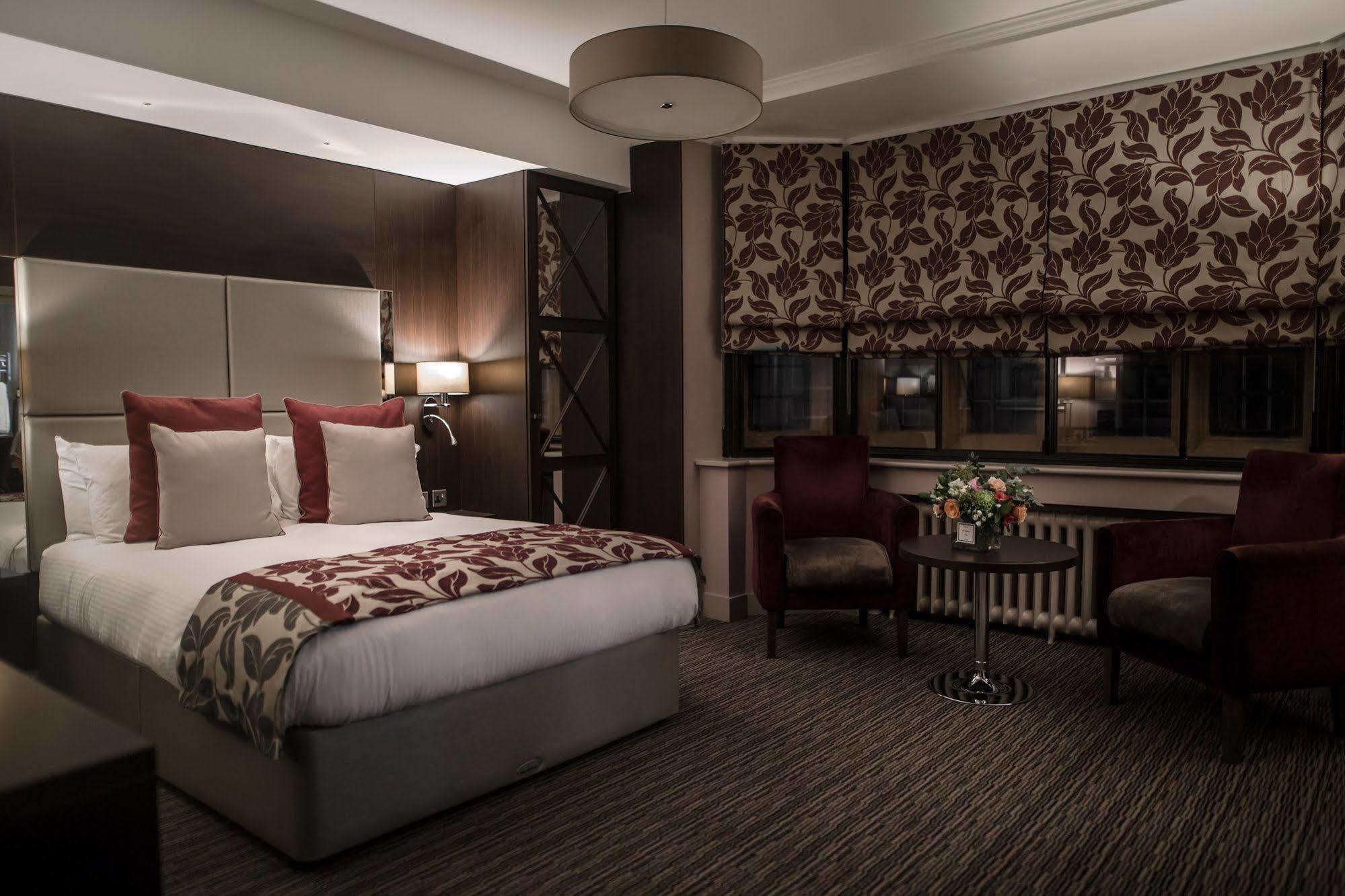 Abbey House Hotel Barrow-in-Furness Bagian luar foto